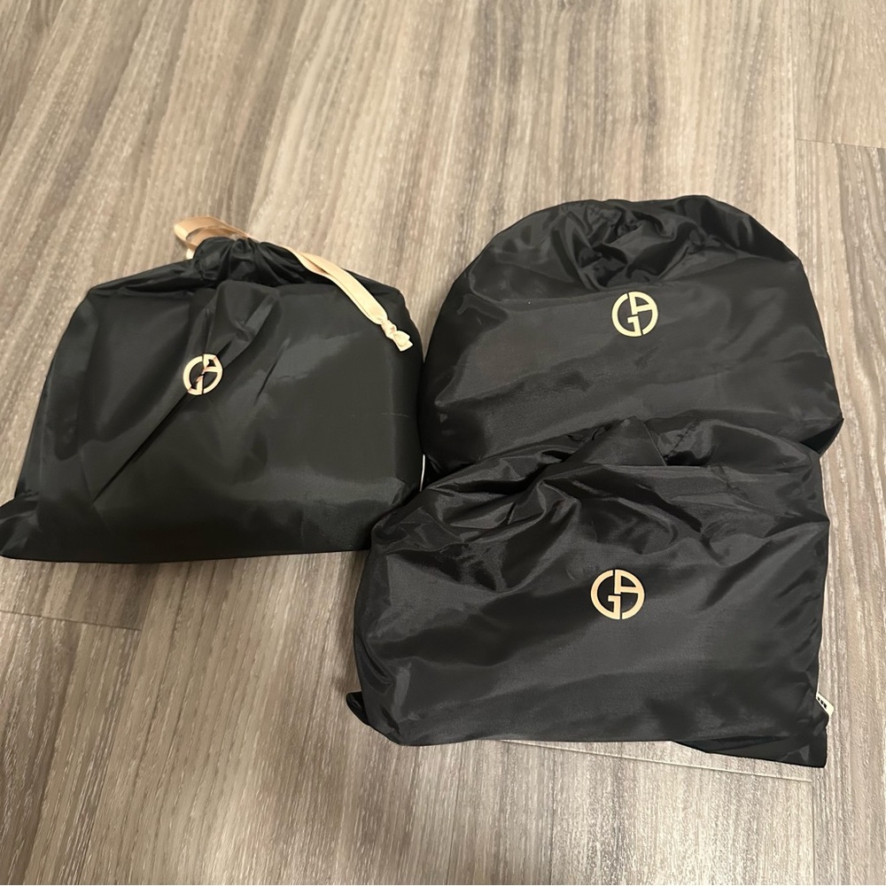 Eva Air x Giorgio Armani Amenity Kit